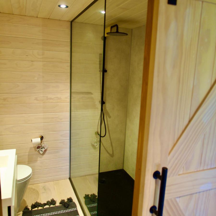 'Are Pepe One Bedroom Container Style Unit Rarotonga Eksteriør billede